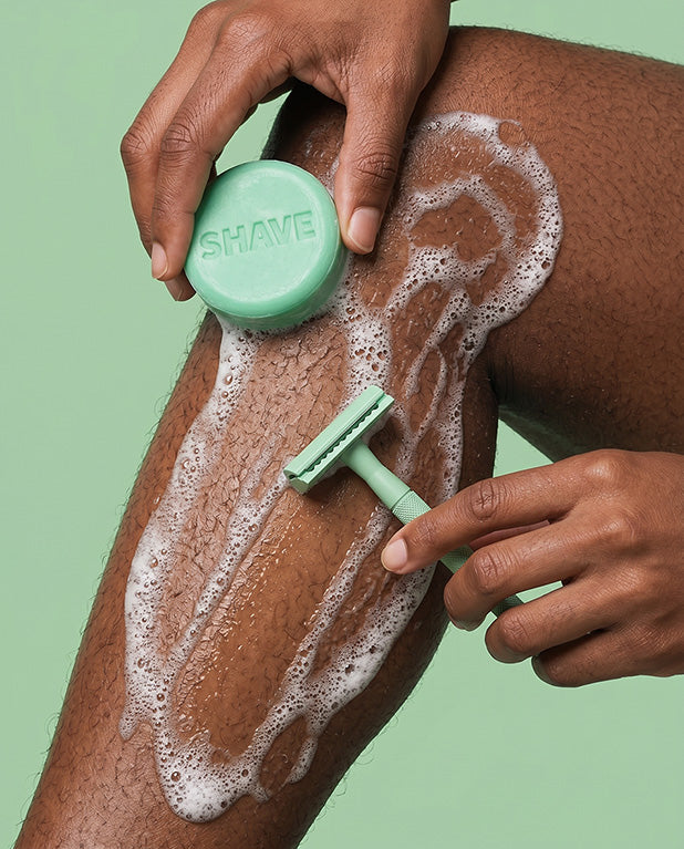 SOLYD Premium Shaving Set – Safety Razor, Aloe Vera & Cucumber Shaving Bar + 10 Blades